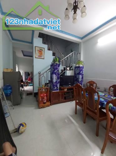 DT Khủng gần 200m2, nhà 2 tầng ở, Dãy nhà trọ riêng Thu nhập khủng, chỉ 8.7 tỷ. - 2