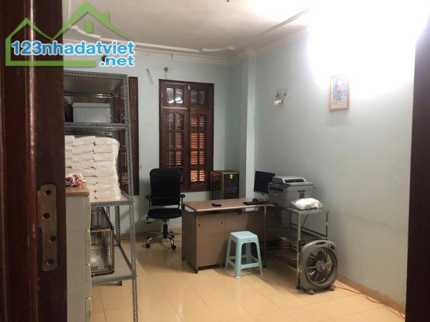 Nhà mặt phố Lê Đại Hành, gần Vincom Bà Triệu, 45m2, MT 4m, 24 tỷ, 0985868893 - 2