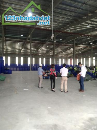 Chính chủ cho thuê kho hàng tại KCN Hà Nội- Đài Tư quận Long Biên, Hà Nội.DT cắt từ 1000m2 - 1