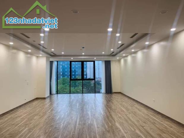 Bán nhà Phường Quan Hoa – Cầu Giấy 100m2 , MT5m ,  ô tô tránh – kinh doanh chỉ 25,8 tỷ . - 1