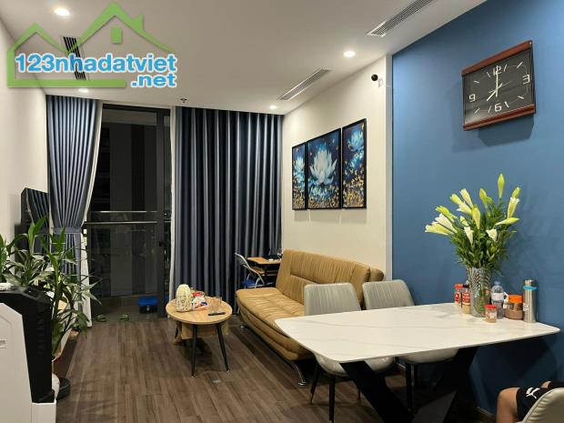 Căn hộ Vinhomes Symphony ĐẸP NHẤT-cho người NƯỚC NGOÀI thuê-70m 2n2wc-full đồ-giá 16 triệu - 1