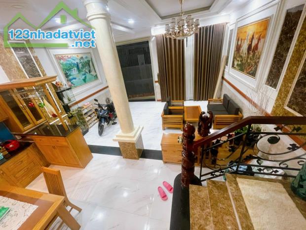 Bán nhà Tuyệt đẹp Ngang 6m Thạnh Mỹ Lợi, Quận 2 chỉ nhỉnh 6 tỷ - 4