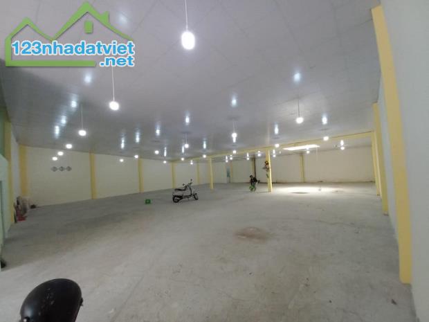 Bán nhà MT KD hạ chào 16.5 tỷ, Trịnh Đình Trọng, Hòa Thạnh, Tân Phú, 420m2, - 1