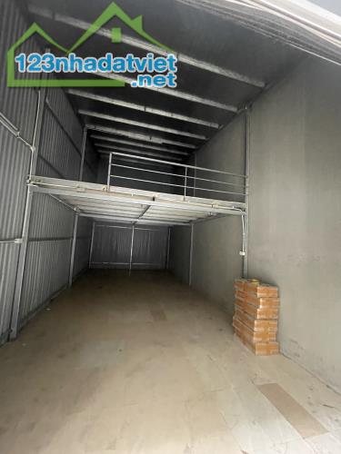 Cho thuê kho xưởng 50-70m2-200m2 khu vực Ngã Tư Vạn Phúc Hà Đông