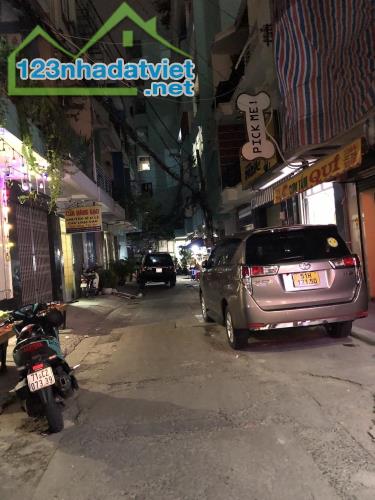 Nhà Phú Nhuận, 51m2, 4 Tầng, 4 Phòng lớn , Hẽm 6m, Hồ Biểu Chánh, Nhĩnh 7 tỷ, Sổ Vuông Vức - 1