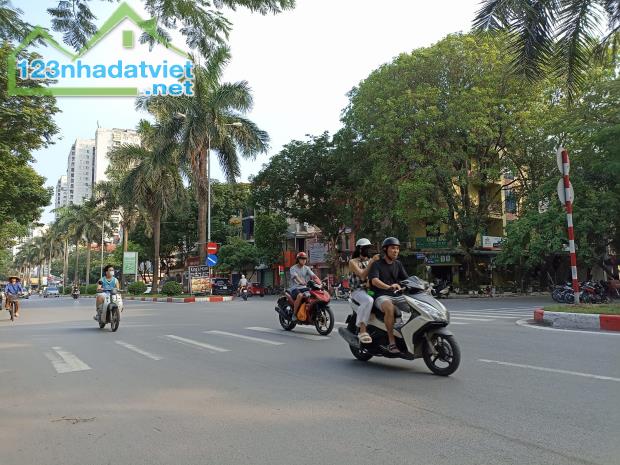 Đầu tư, mặt phố Nguyễn Khuyến, 120m2, MT6m xây Buiding 10 tầng tuyệt đẹp chỉ 210tr/m2 - 2
