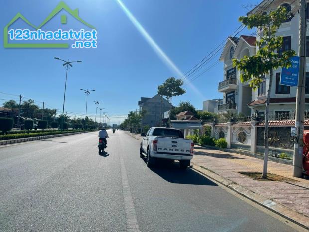Bán 2 lô đất liền kề mặt tiền Đại Lộ Hùng Vương gần siêu thị Lotte giá rẻ nhất khu vực - 4