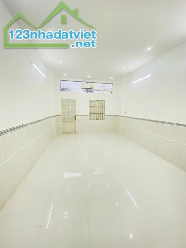 Bán nhà hẻm xe hơi Bàn Cờ - Trung tâm Quận 3- 48m2 – Tiện ích bủa vậy. - 2