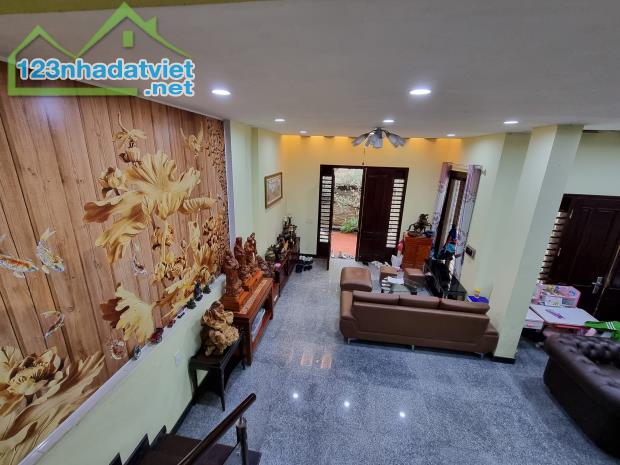 Kho thóc vàng - dòng tiền – 1 tỷ / năm – 22 phòng Lê Đức Thọ  60m2 , 9 tầng chỉ 11,6 tỷ . - 1