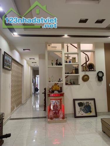 Nhà MT Bùi Thị Lùng ,Thới Tam Thôn,Hóc Môn,170m2 ,Giá Chỉ 7.3 tỉ - 2