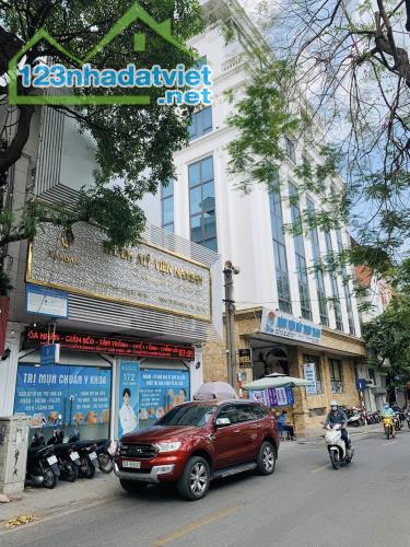 ⚜️ Bán nhà SIÊU PHẨM Mặt phố Thái Thịnh, Đống Đa, 83m2 3T MT 8.5m, Chỉ 41 Tỷ ⚜️