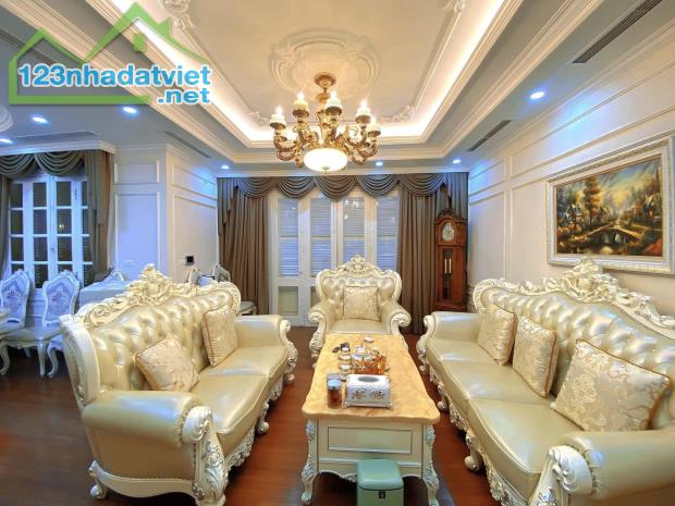 💥 Bán Biệt thự Siêu VIP nội đô Cầu Giấy, 180m2 5T Thang máy, MT 22m, Chỉ 41 Tỷ 💥 - 3