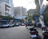 Nhà hẻm xe tải Nguyễn Cửu Vân, Bình Thạnh, ngang gần 7m, gần nhiều trường Đại học
