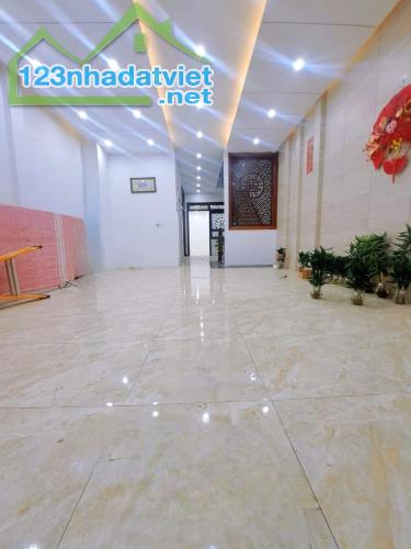 ⚜️ Bán Tòa Nhà Văn Phòng Mặt Phố Âu Cơ, Tây Hồ, 130m2 , 7T MT 6m, Chỉ 52 Tỷ ⚜️ - 3