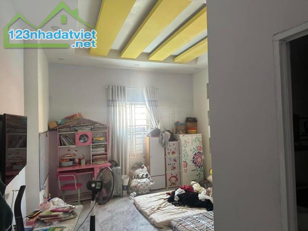 Bán nhà Lê Văn Thọ Gò Vấp, 64m2, Hẻm Ôtô, Nội Thất Đẹp, Giáp CV Làng Hoa , Giá 6 Tỷ 530 - 3