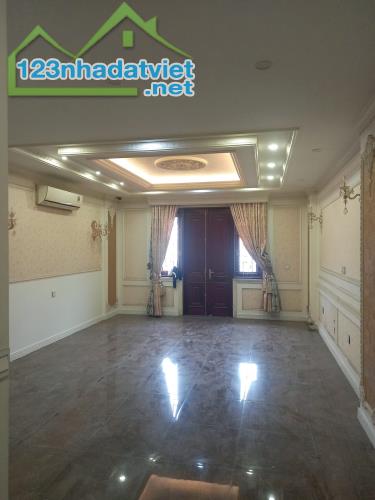 ⚜️ Bán Nhà Mặt Phố Hồ Tùng Mậu, Cầu Giấy, 65m2 7T MT 5m, Chỉ 35 Tỷ ⚜️ - 3