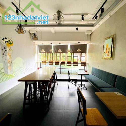 Bán nhà mặt phố Phó Đức Chính, 33m2, 5 tầng, mặt tiền 3,6m, hai mặt thoáng, view sông Hồng - 1