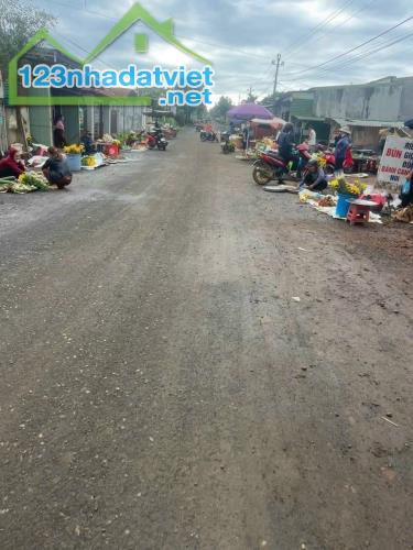 🎀Bán đất 5x30m Giá 580 triệu thôn 8 Cư ÊBur Buôn Ma Thuột cách vòng xoay Phạm Ngũ Lão 3km