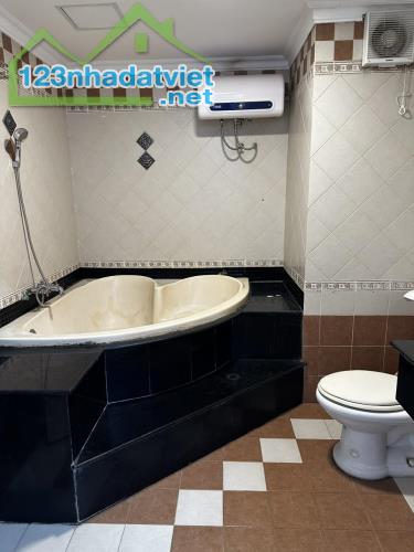 Cho thuê căn hộ Phúc Thịnh Quận 5, , Dt : 90 m2, 2PN, 2WC, Đủ Nội Thất, Giá : 12.5 tr/th - 5