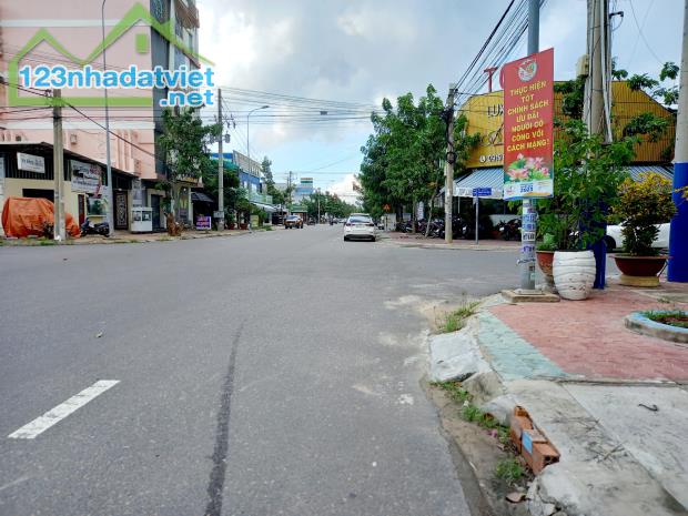 Cần bán nhanh-Nhà 1 Mê đẹp lung linh-Đường Phạm Hùng-Phú Thuỷ-Phan Thiết-138m2 - 4