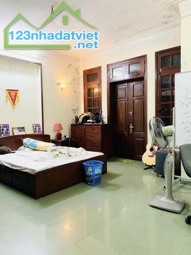 ⚜️ Bán nhà Mặt phố Hồ Đắc Di, Đống Đa 155m2 3T MT 7.3m, Chỉ 33 Tỷ ⚜️