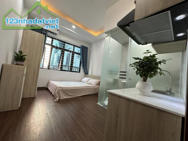 Bán nhà dòng tiền, CCMN Lê đức thọ, 71m2 7 tầng thang máy 21p full nội thất DT 100tr/tháng