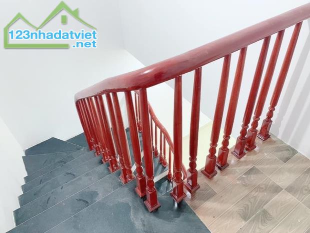 Bán nhà Nguyễn Lương Bằng Đống đa ngõ nông, thẳng, nhỉnh 4 tỷ nhà sổ đẹp, 40m nhỉnh 6 ỷ tỷ - 1