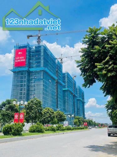 Chính chủ tôi cần nhượng lại căn hộ chung cư Khai Sơn City giá 4,9 tỷ - tầng đẹp