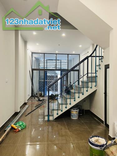 Siêu Phẩm Phân Lô Cảm Hội 72M2 4T, Hai Thoáng, Ô Tô Đỗ Cửa, Nhà Mới Ở Ngay Nhỉnh 11 Tỷ