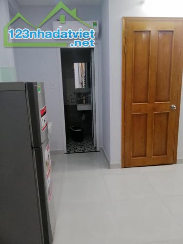 MẶT TIỀN KHU KINH DOANH SẦM UẤT HỒ VĂN HUÊ PHÚ NHUẬN 4 TẦNG, 4x10M, 3PN CHỈ NHỈNH 10 TỶ.