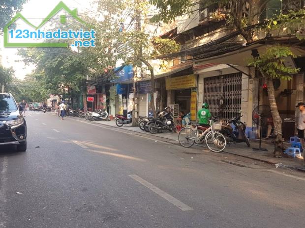 Bán nhà mặt phố BÁT ĐÀN 86m2 nhà cũ mặt tiền 3,1m gần ngã 3 BÁT SỨ 2 mặt thoáng, Giá 28 tỷ - 4