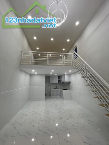 Chỉ 1,6 𝐭𝐲̉ (bl)- Bán nhà hơn 40m2 có gác lửng Trung Tâm Biên Hòa phường Quang Vinh,BH - 1