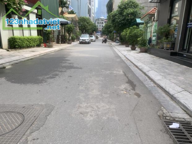 BÁN NHÀ 12 TỶ 50m 6 TẦNG MT 4,7m 2 VỈA HÈ 3 Ô TÔ TRÁNH 2 MẶT NGÕ 2 THOÁNG LẠC LONG QUÂN TÂ - 1
