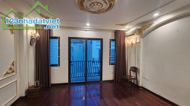 BÁN NHÀ 12 TỶ 50m 6 TẦNG MT 4,7m 2 VỈA HÈ 3 Ô TÔ TRÁNH 2 MẶT NGÕ 2 THOÁNG LẠC LONG QUÂN TÂ - 5