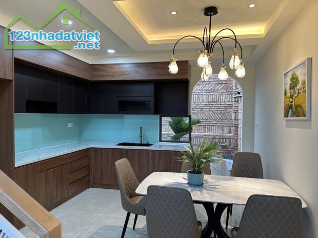 Nhà đẹp mới 5tầng 4x18m, Vip ôtô đậu nhà-Gần mt Lê Văn Quới-Bình tân - 4