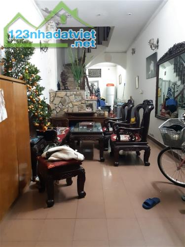 SIÊU PHẨM  52M x 4 TẦNG - Ô TÔ ĐỖ CỬA - NGÕ THÔNG - 2 THOÁNG - DÂN TRÍ VĂN MINH