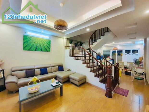 BÁN GẤP NHÀ ĐẸP PHỐ NGUYỄN THỊ ĐỊNH DT52m2 PHÂN LÔ, Ô TÔ MẶT TIỀN ĐẸP - 1