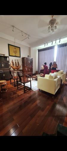 BÁN CỰC GẤP, NHÀ 3T Ở NGAY LÔ GÓC cách ủy ban, VÂN HÀ, ĐÔNG ANH, 200M, ĐƯỜNG 6M,chỉ hơn 1 - 2