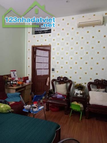 Nhà mặt phố Lê Gia Định kinh doanh phụ tùng ô tô, 40m2, MT 4m, 12.3 tỷ, 0985868893