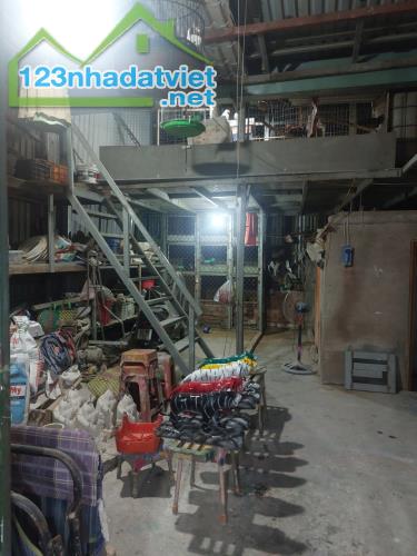 Nhà xưởng 202m2 hẻm 7 mét Lê Đình Cẩn thông Tỉnh Lộ 10 chỉ 43 tr /m2 - 3