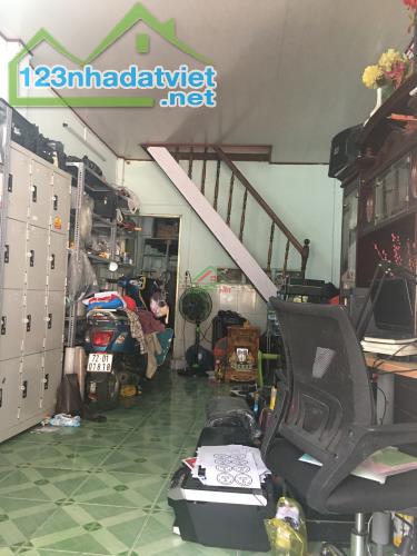 NHÀ 2 TẦNG LÔ GÓC ĐƯỜNG NGUYỄN VĂN CÔNG - P3 GÒ VẤP VỊ TRÍ CỰC ĐẸP - 2