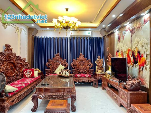 Bán Nhà MẶT PHỐ Võ Thị Sáu, Hai Bà Trưng, Kinh Doanh, Văn Phòng 70m2x6T, Thang Máy, 28 tỷ