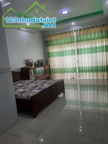 BÁN NHÀ QUẬN 7, TRẦN XUÂN  SOẠN,NGANG 4,7 X 22  ( 103 M2)  4 TẦNG  HẺM XE HƠI, GIÁ RẺ - 1