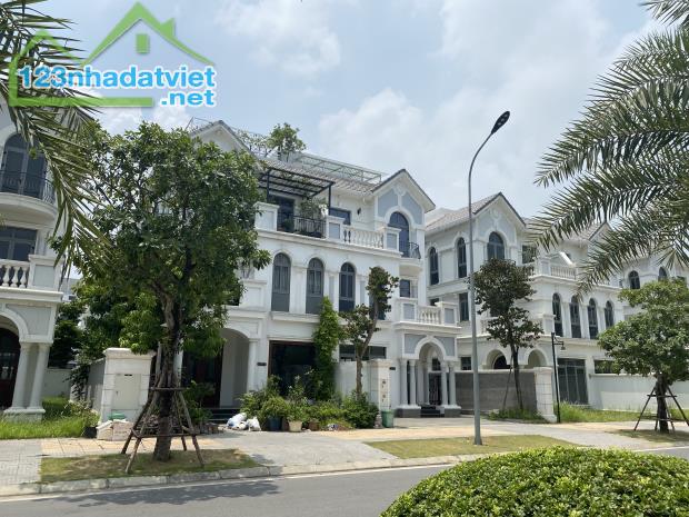 Cho thuê biệt thự liền kề DIAMOND POIN 550m² cạnh Vinhomes Riverside, Long Biên, Hà Nội