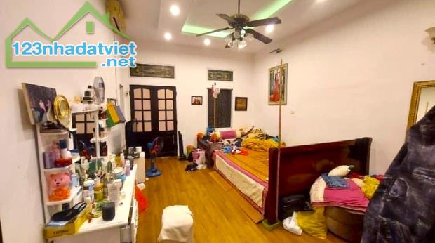 NHÀ MẶT TIỀN 6M NGÕ TRẠI CÁ TRƯƠNG ĐỊNH HAI BÀ TRƯNG - 3TẦNG 2PN 45M2 - CHỈ 5,85 TỶ TL. - 2