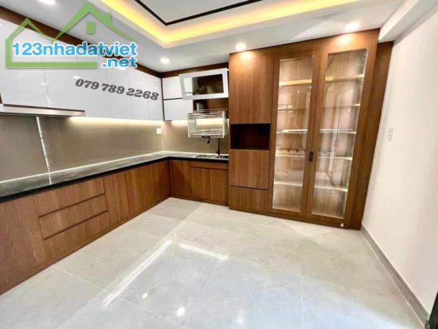 NHÀ MỚI XÂY 5 TẦNG HIỆN ĐẠI- SÁT KĐT VẠN PHÚC - XE HƠI ĐẬU TRONG NHÀ - 2