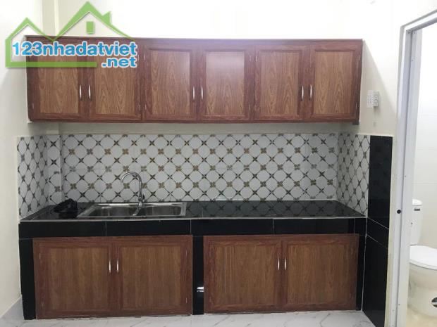 BÁN NHÀ ĐẸP, HUỲNH TẤN PHÁT, QUÂN7, (DT 30 M2), 2 TẦNG, GIÁ TỐT - 3