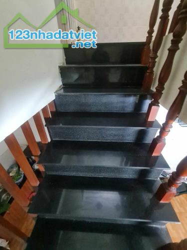 TIN THẬT:Nhà 2 tầng,15x10 đường 25 Hiệp Bình Chánh,Thủ đức