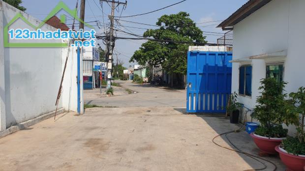 Cần bán nhà xưởng mặt tiền đường Huỳnh Minh Mương , Tân Thạnh Đông , Củ Chi - 1