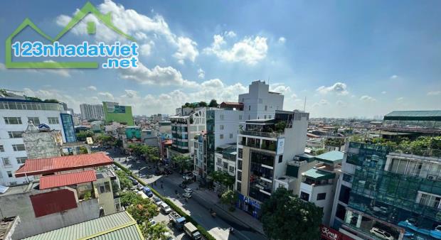 Mặt Phố Nguyễn Văn Cừ, Tòa 10 Tầng, Thang Máy, View Trọn Long Biên.